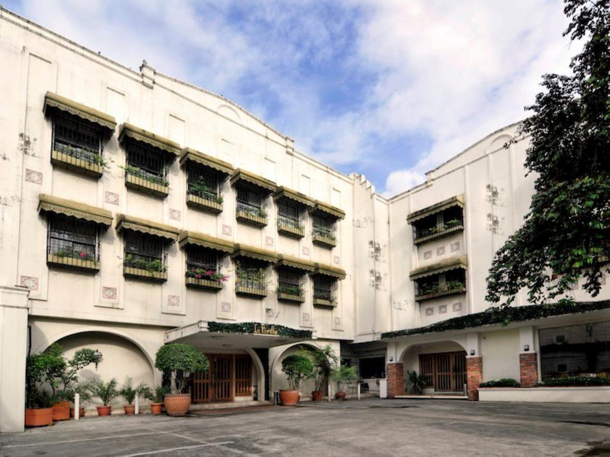 La Parilla Hotel Cabanatuan City Εξωτερικό φωτογραφία